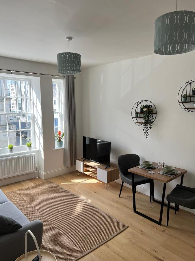 Lovely 1 Bed Flat *Free Parking* Hoe/Barbican Plymouth Esterno foto